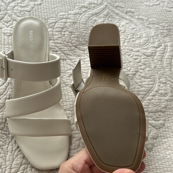 Marc Fisher Sandals - Picture 3 of 4